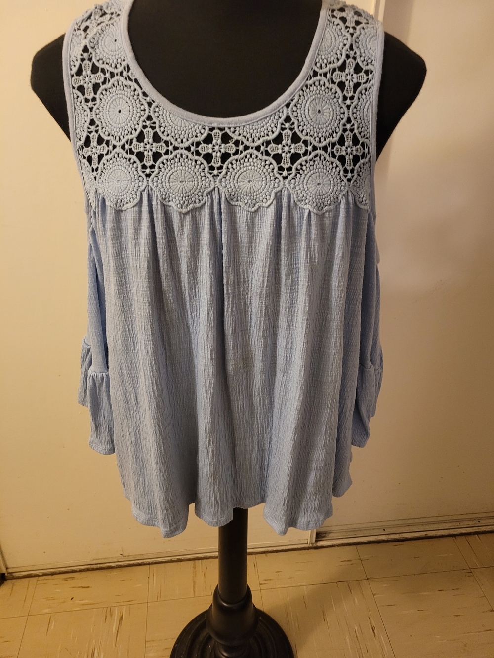 Light Blue Crochet Yoke Sleeveless Women’s Top